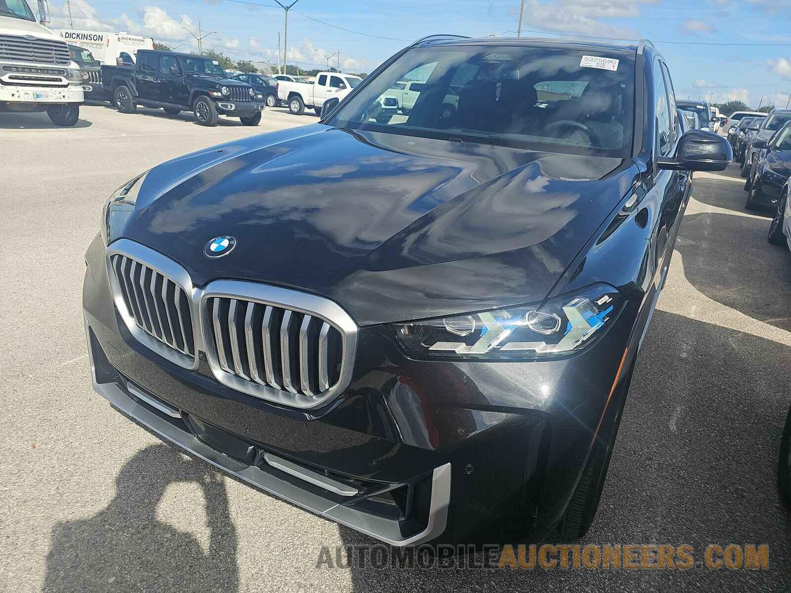 5UX13EU01R9T27887 BMW X5 2024