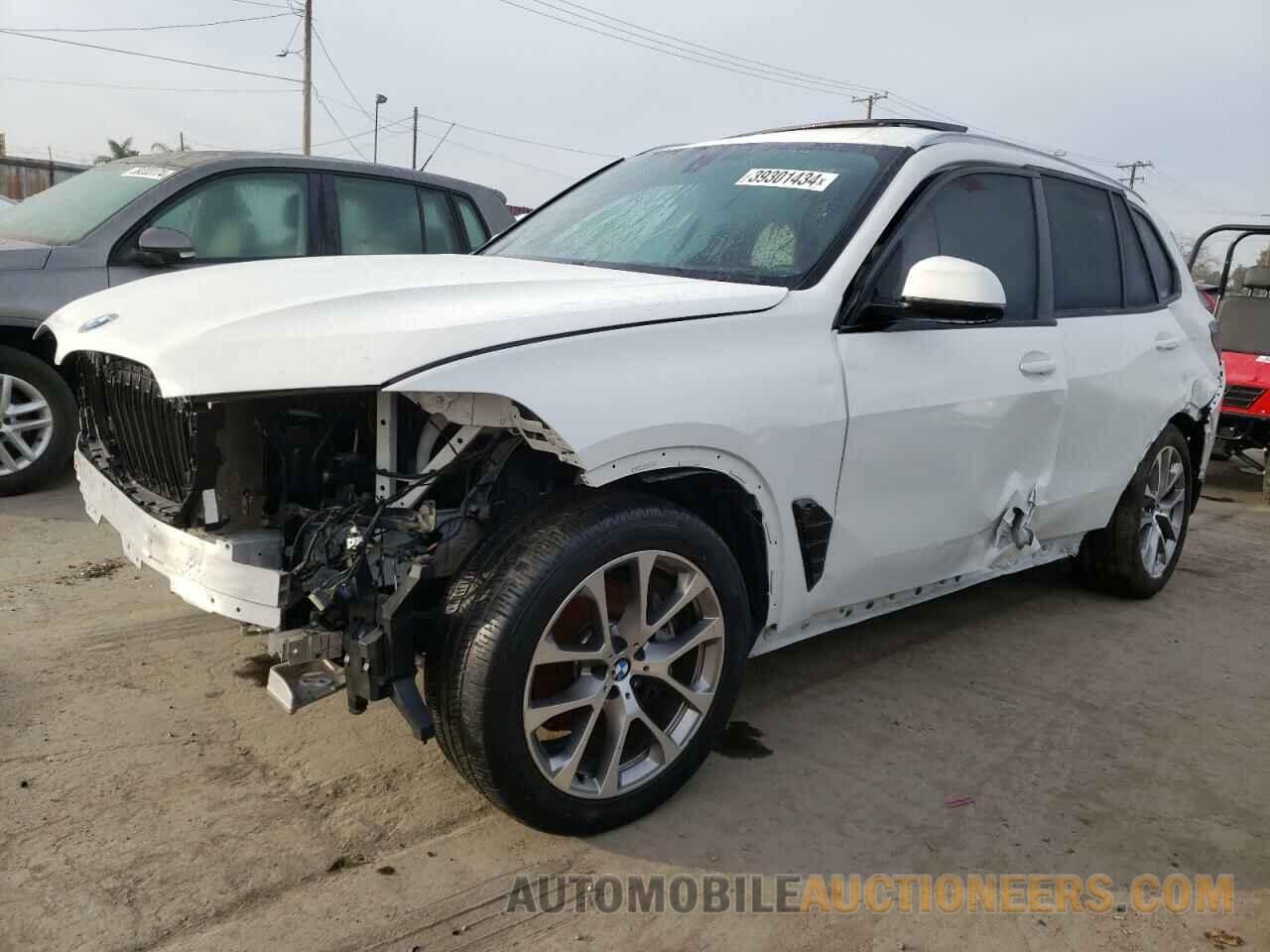 5UX13EU02R9T99648 BMW X5 2024