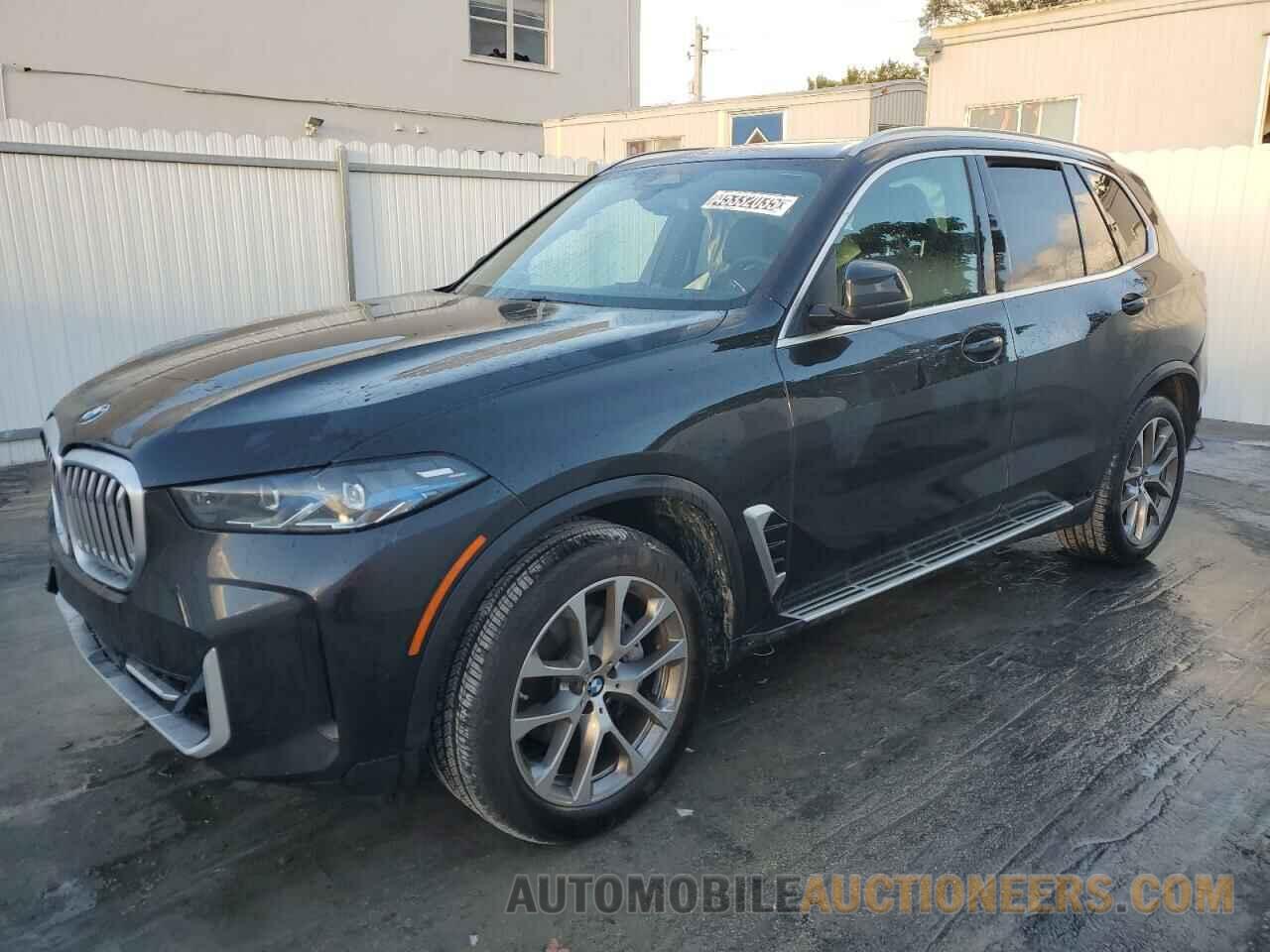 5UX13EU02S9W29937 BMW X5 2025