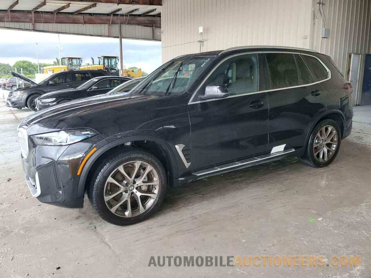 5UX13EU03R9V48312 BMW X5 2024