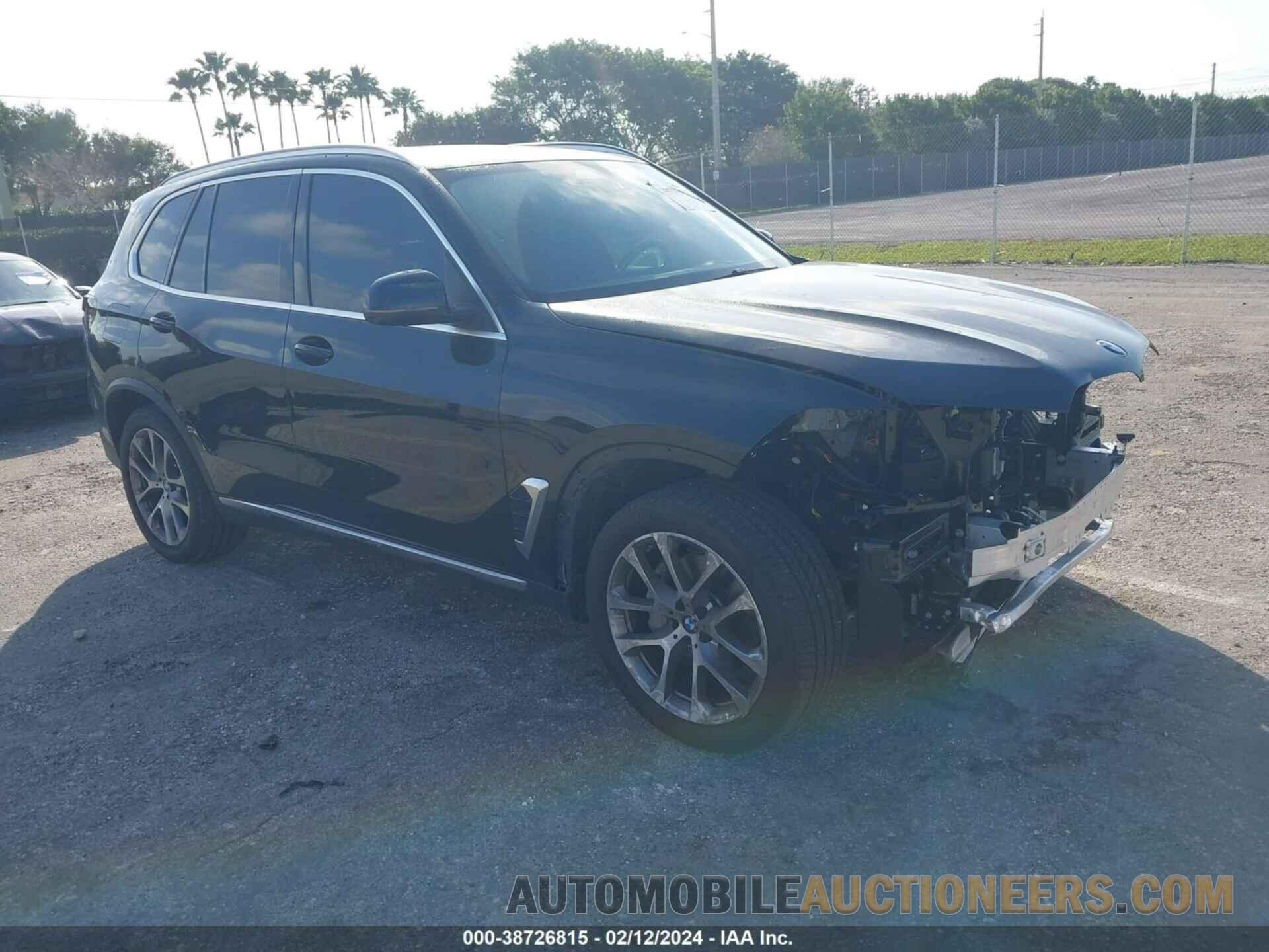 5UX13EU04R9S70228 BMW X5 2024