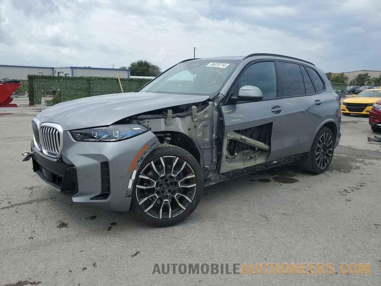 5UX13EU04R9S88096 BMW X5 2024