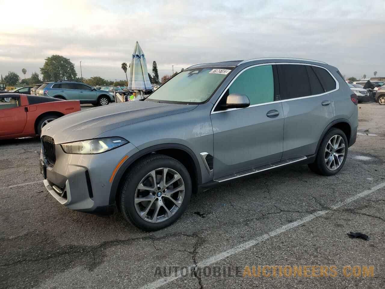 5UX13EU05R9S14069 BMW X5 2024