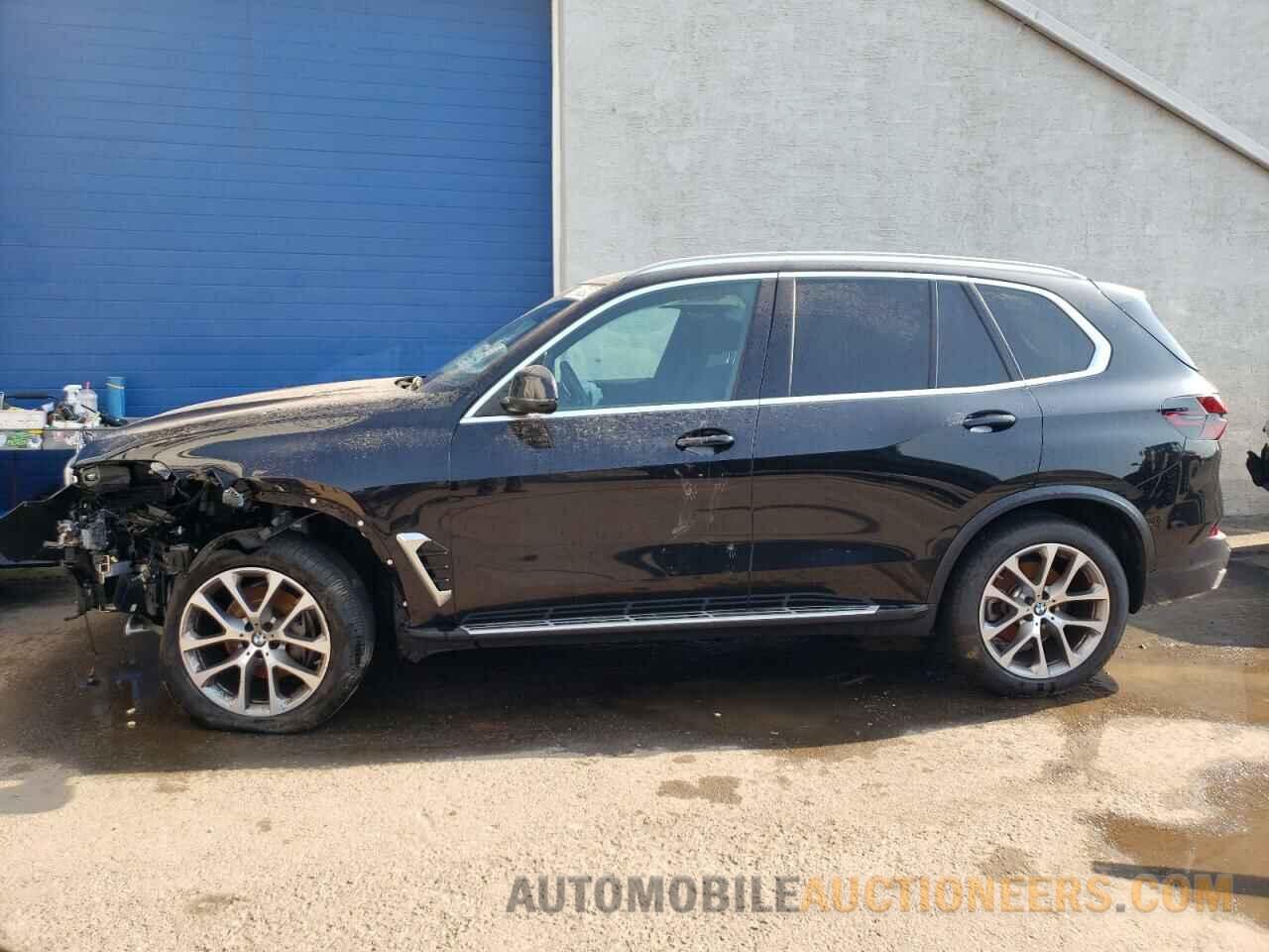 5UX13EU05R9V37862 BMW X5 2024