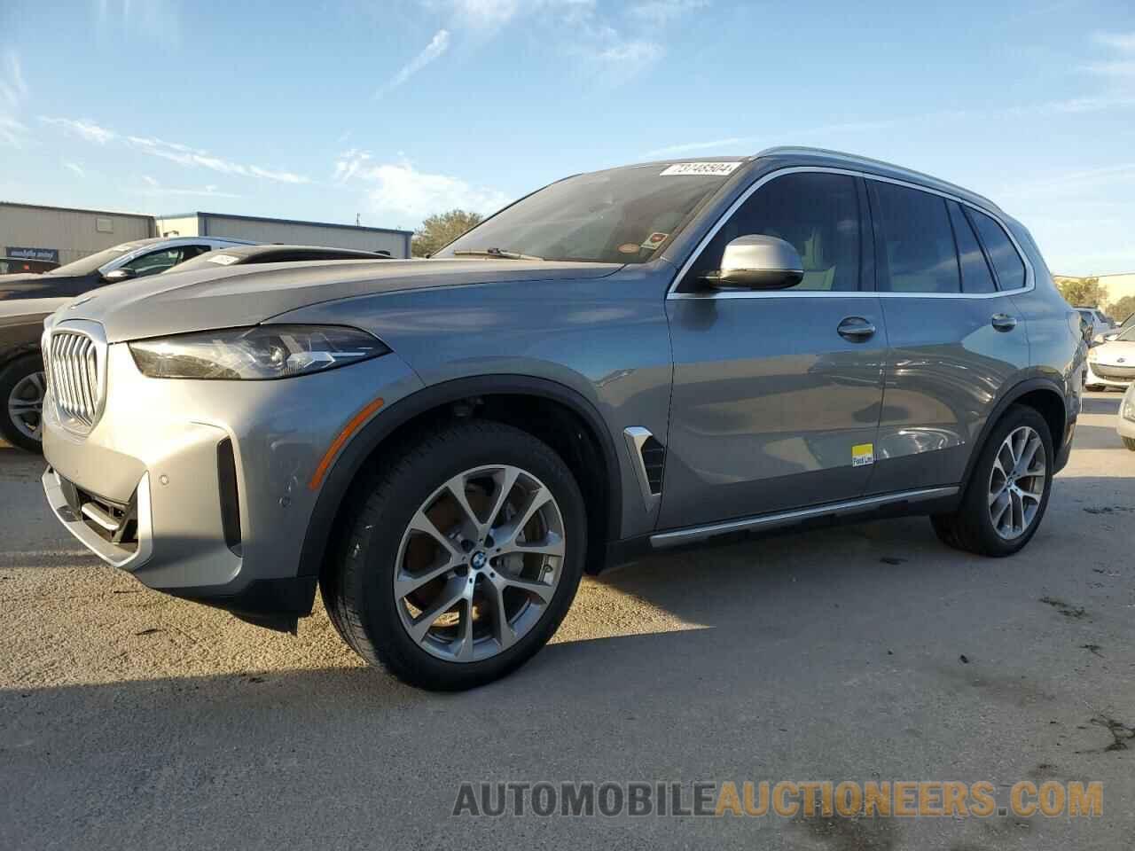 5UX13EU07R9U48018 BMW X5 2024