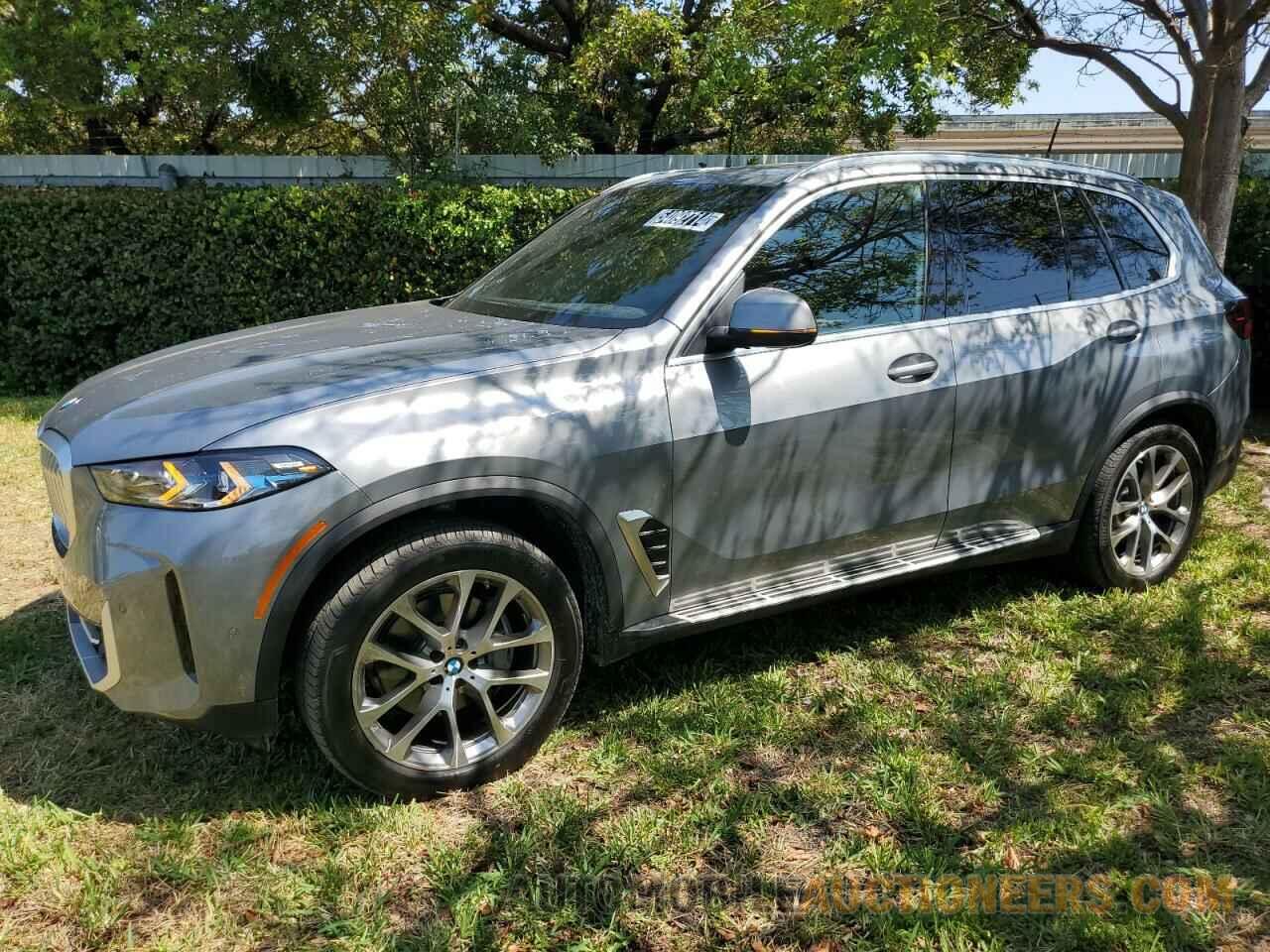 5UX13EU07R9V07424 BMW X5 2024