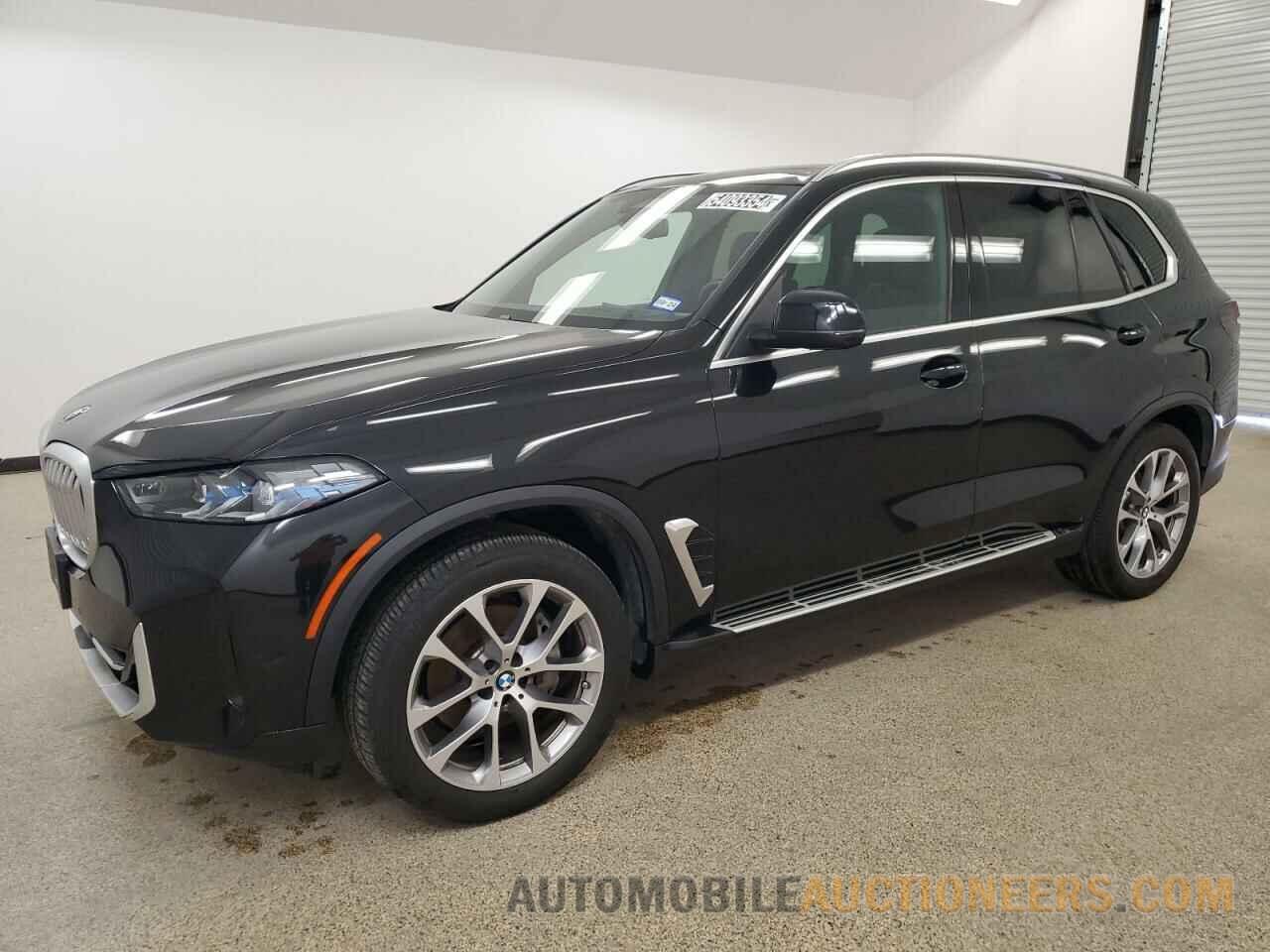 5UX13EU08R9T68565 BMW X5 2024