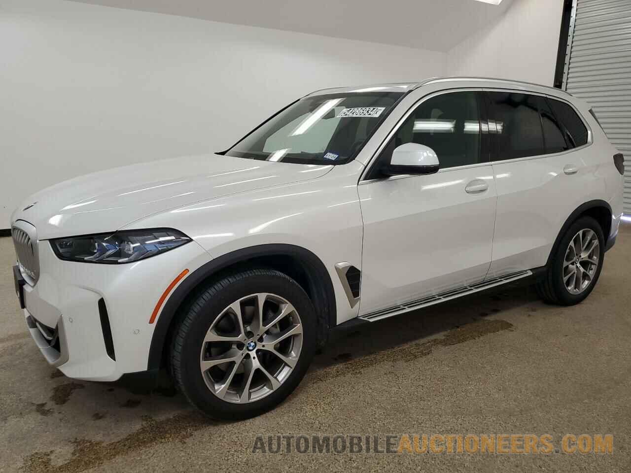 5UX13EU09R9V06811 BMW X5 2024