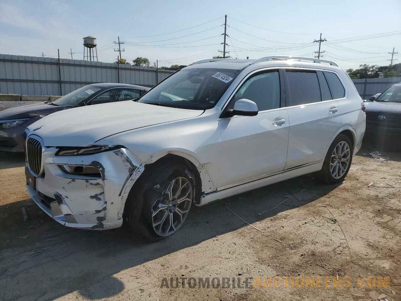 5UX23EM00R9U70589 BMW X7 2024