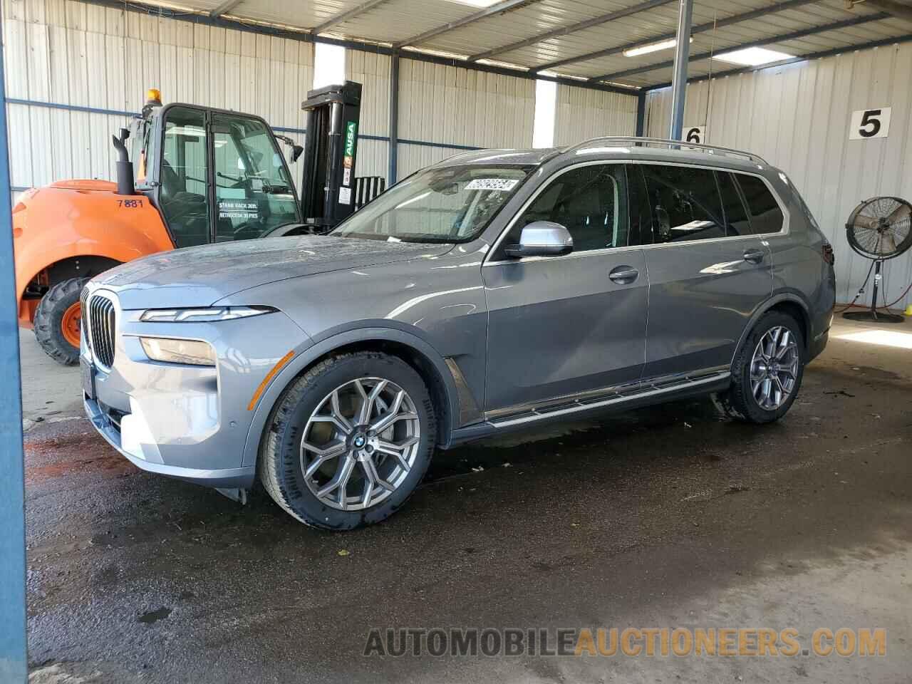 5UX23EM00R9V05468 BMW X7 2024