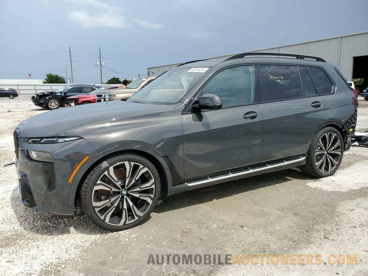 5UX23EM00S9W62617 BMW X7 2025