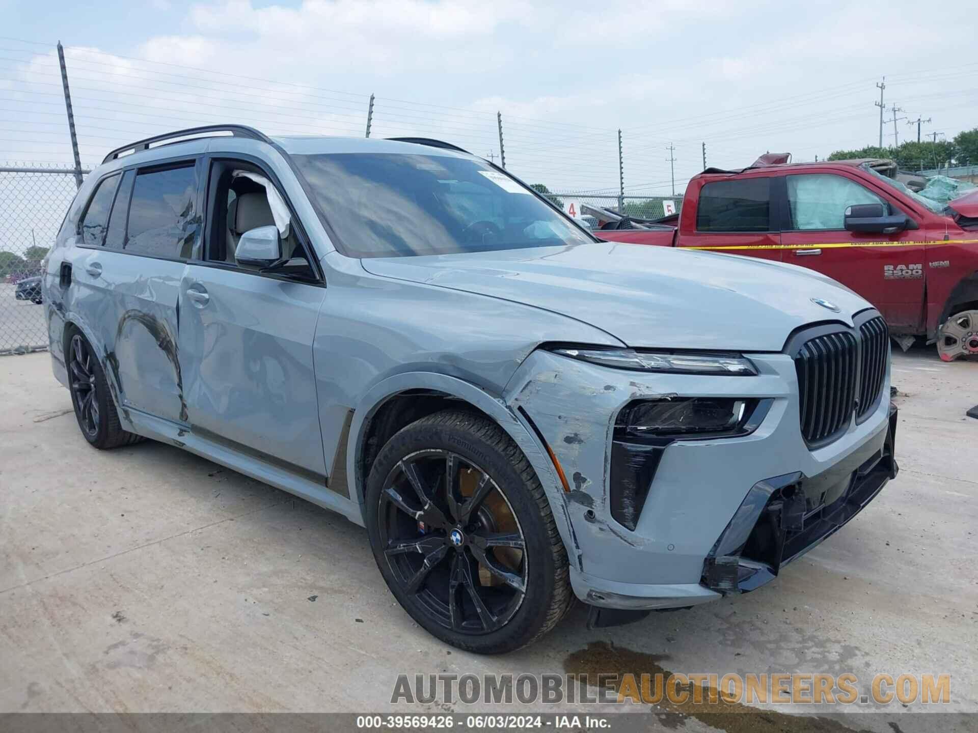 5UX23EM01R9U12815 BMW X7 2024