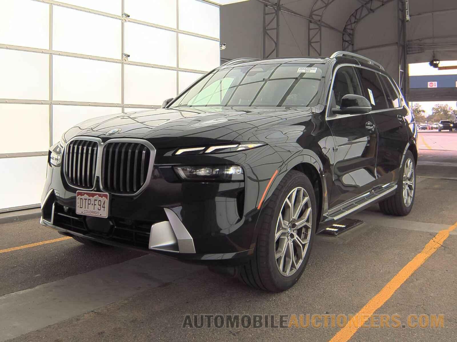 5UX23EM01R9V04913 BMW X7 2024