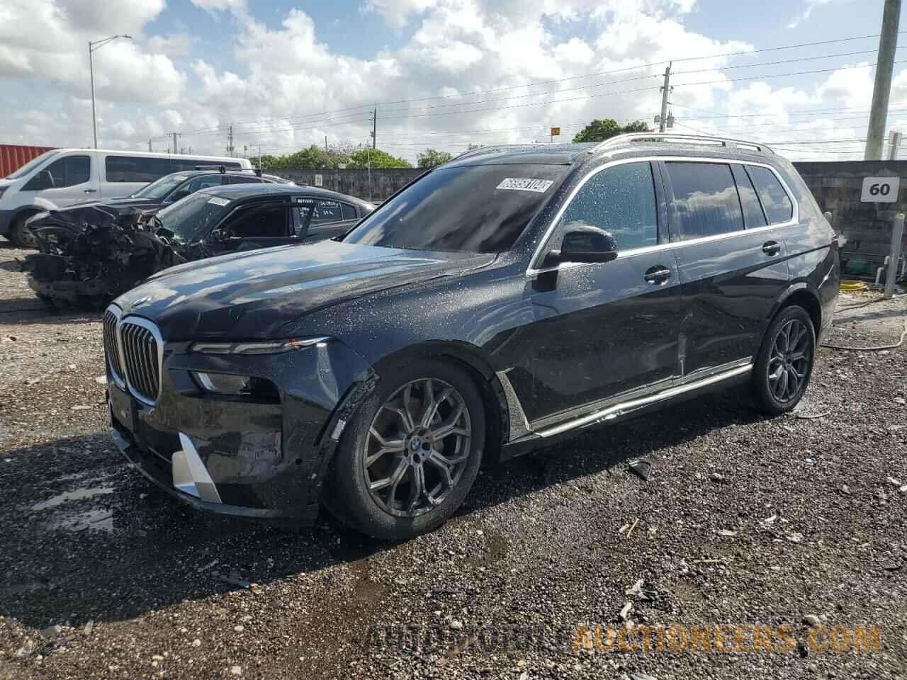 5UX23EM02R9T68677 BMW X7 2024