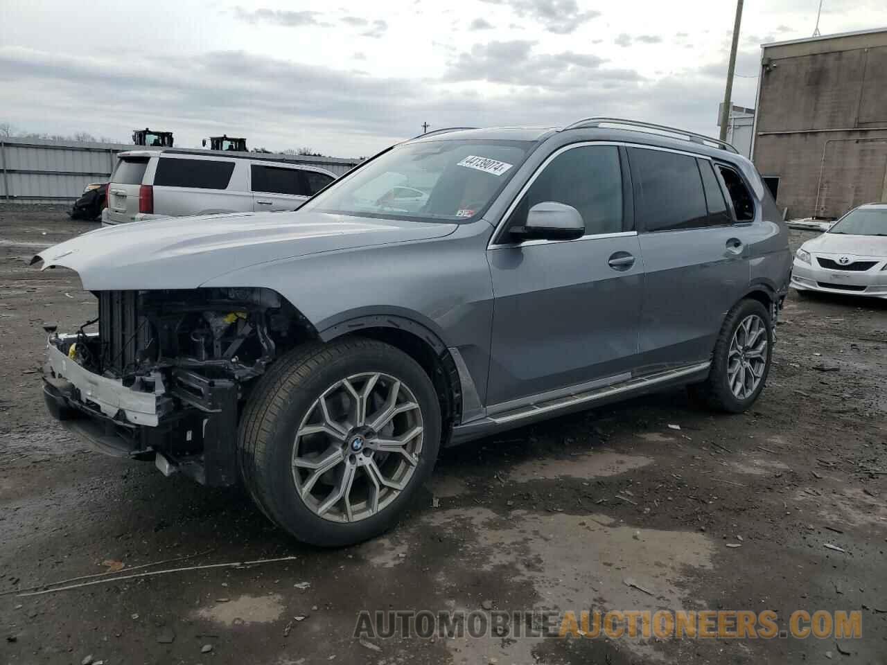 5UX23EM03P9R50073 BMW X7 2023