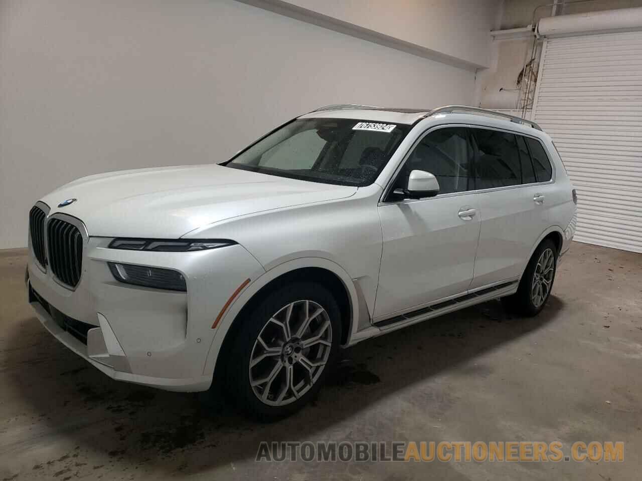 5UX23EM03S9W25626 BMW X7 2025