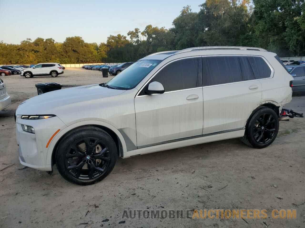 5UX23EM04P9P75946 BMW X7 2023