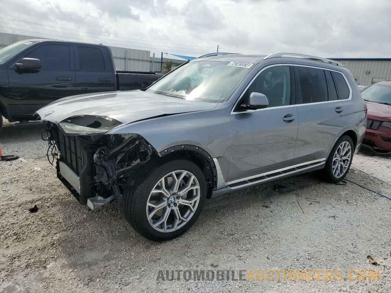 5UX23EM04R9V08258 BMW X7 2024