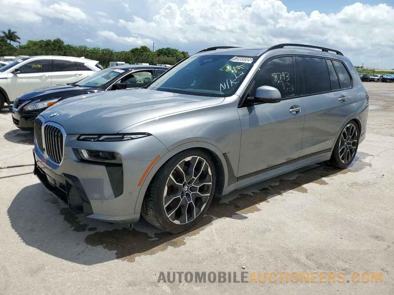 5UX23EM05P9R00100 BMW X7 2023