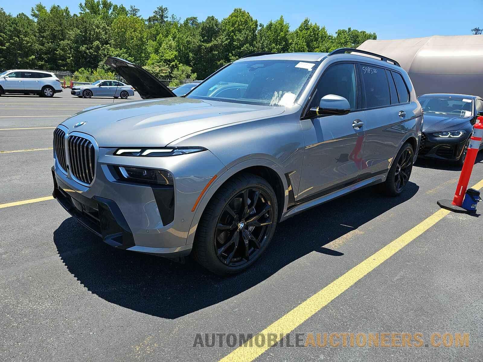 5UX23EM05R9T56300 BMW X7 2024