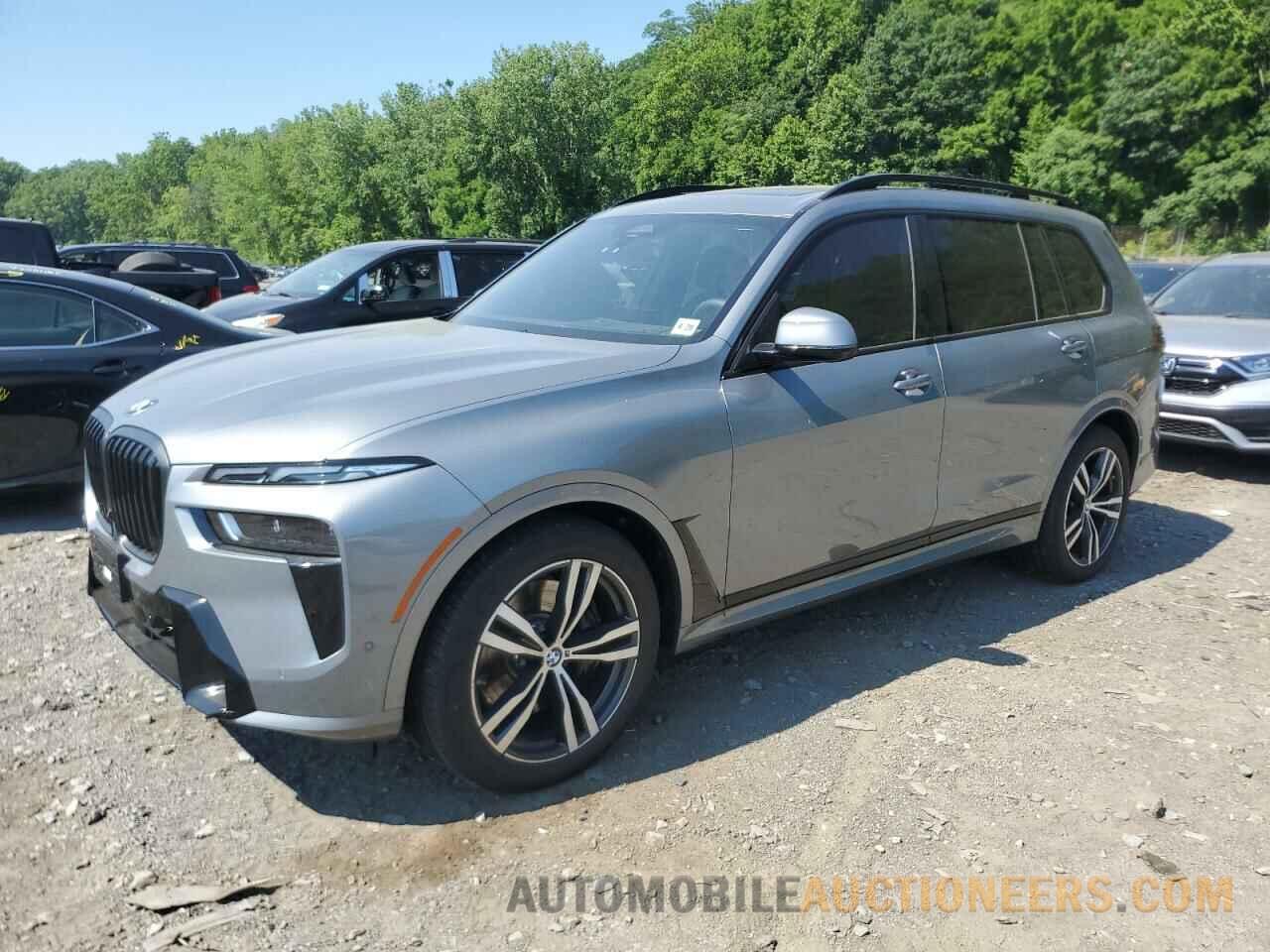 5UX23EM05R9W02357 BMW X7 2024