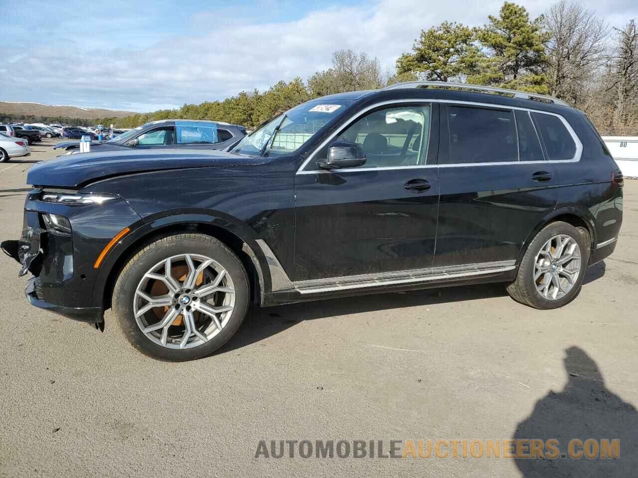 5UX23EM06R9S21181 BMW X7 2024