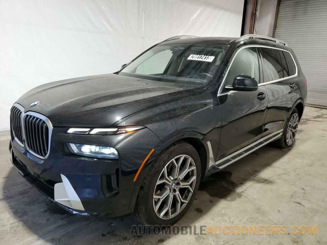 5UX23EM06R9S21696 BMW X7 2024