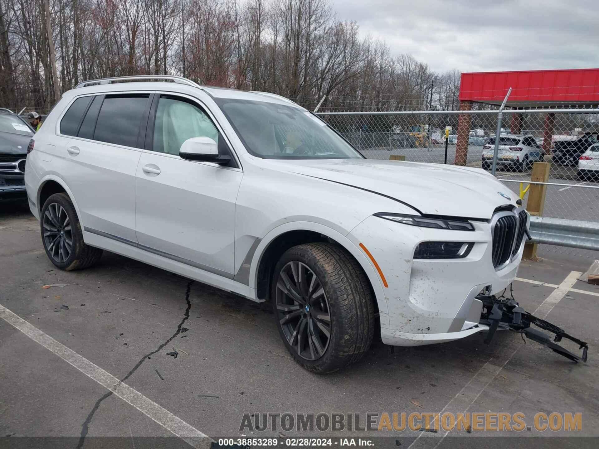 5UX23EM06R9U73870 BMW X7 2024