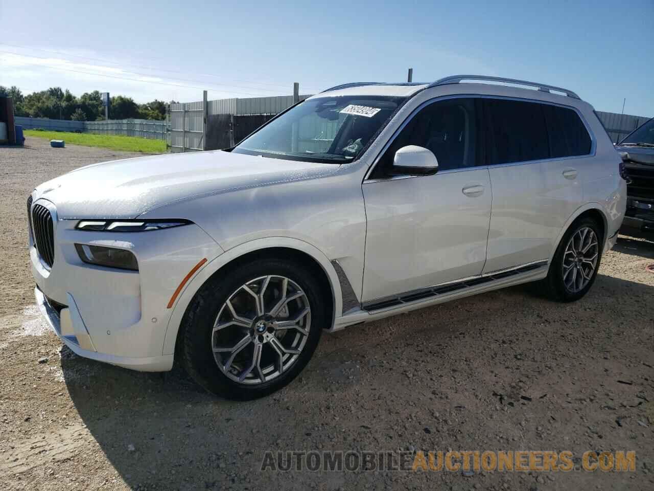 5UX23EM06S9W32814 BMW X7 2025