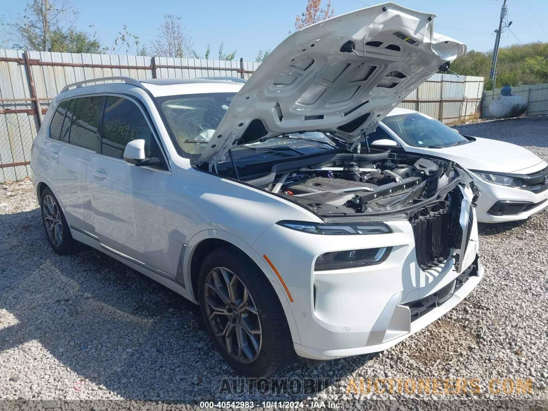 5UX23EM07R9S41438 BMW X7 2024