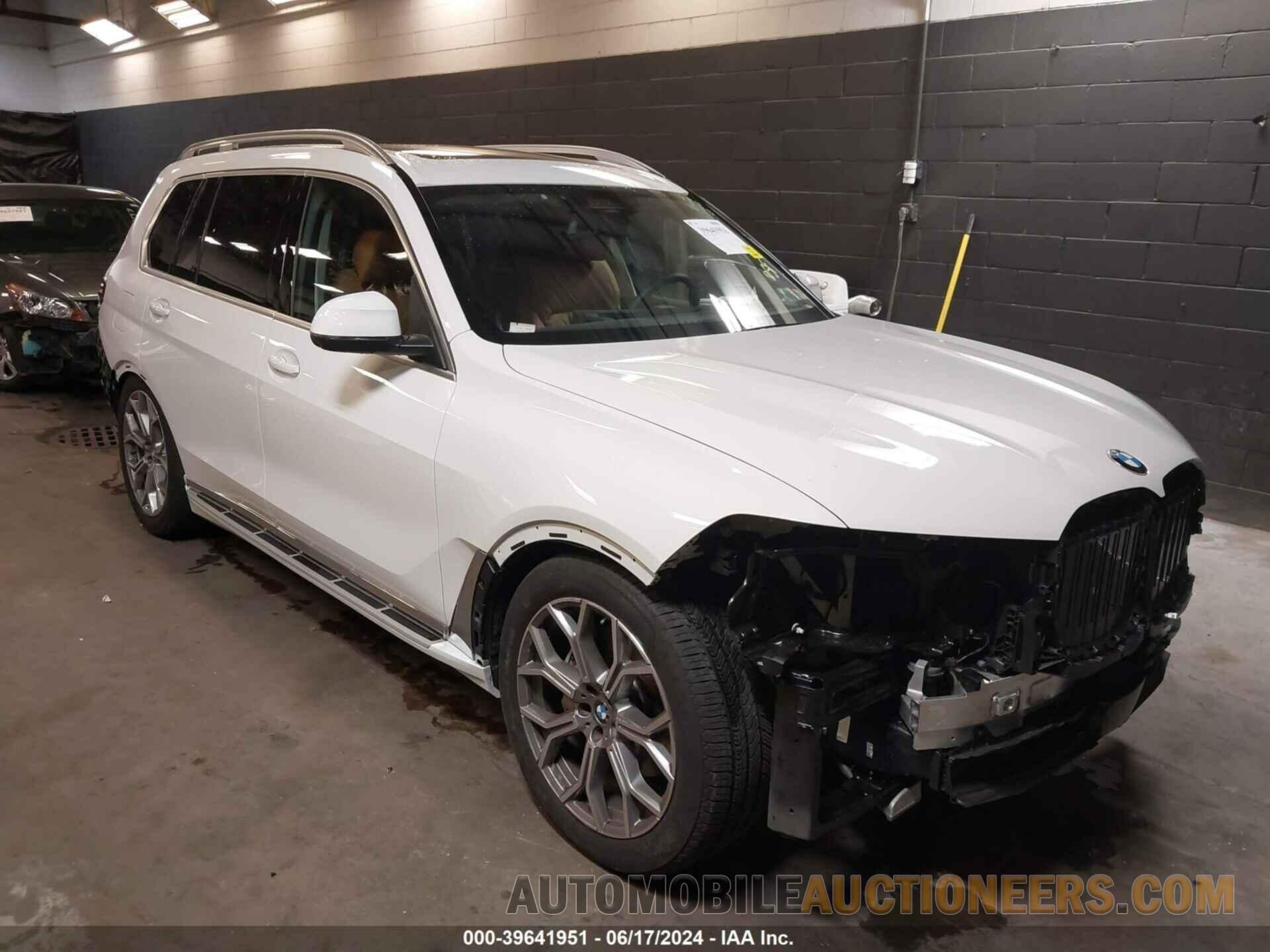 5UX23EM07R9T27607 BMW X7 2024