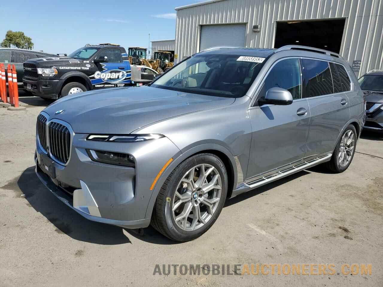 5UX23EM07R9T68609 BMW X7 2024