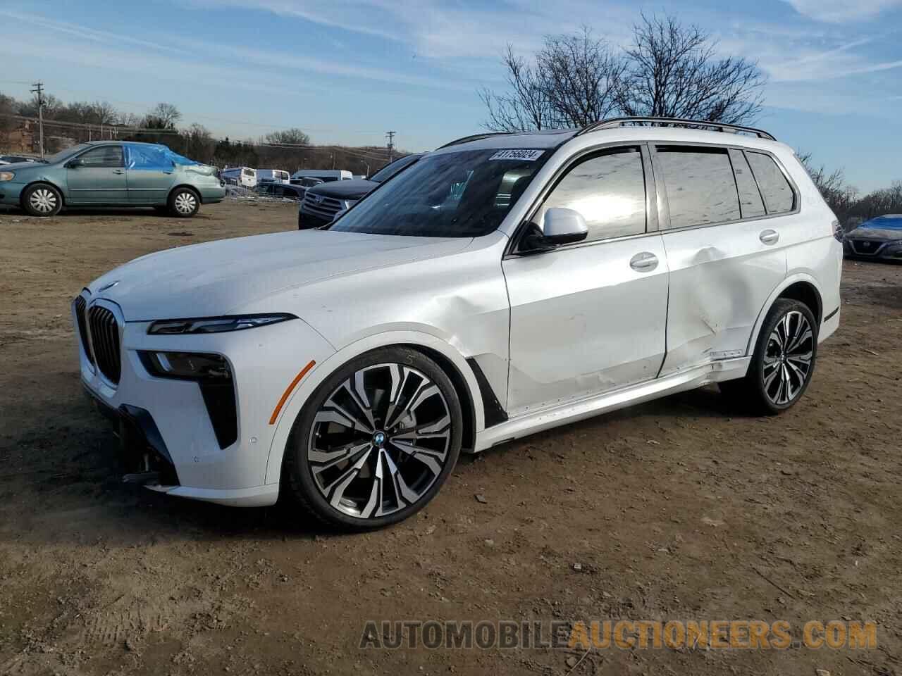 5UX23EM08R9S70284 BMW X7 2024