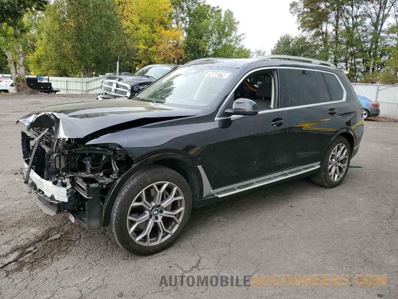 5UX23EM08R9V31980 BMW X7 2024