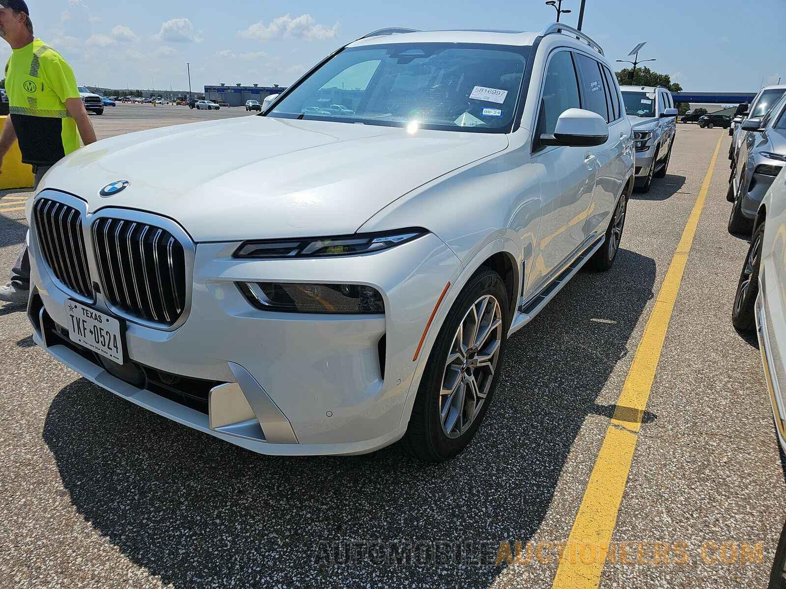 5UX23EM09R9T72922 BMW X7 2024