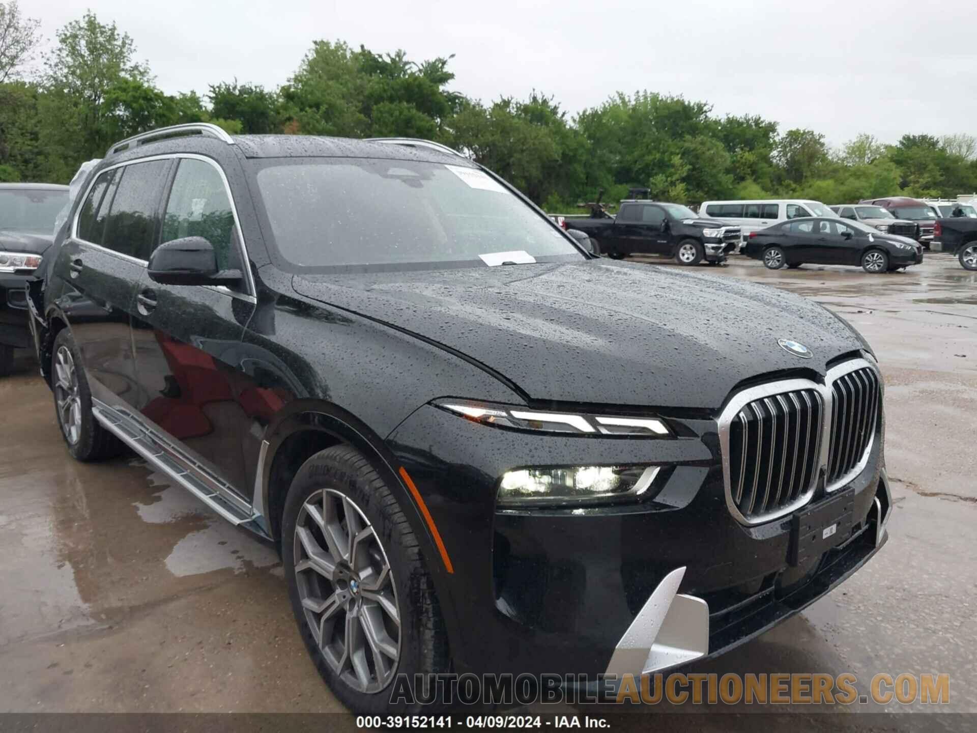 5UX23EM09R9U05501 BMW X7 2024