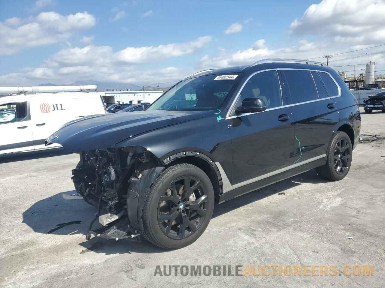 5UX23EM0XR9S09647 BMW X7 2024