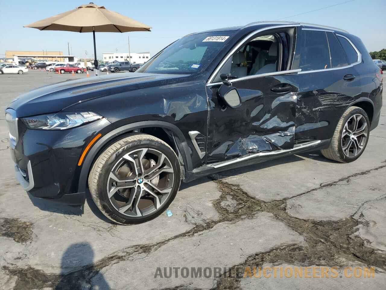 5UX23EU00R9S30877 BMW X5 2024