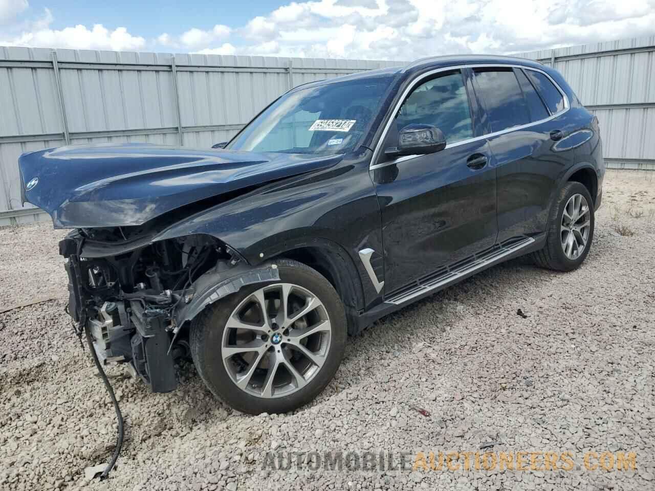 5UX23EU02R9T41821 BMW X5 2024