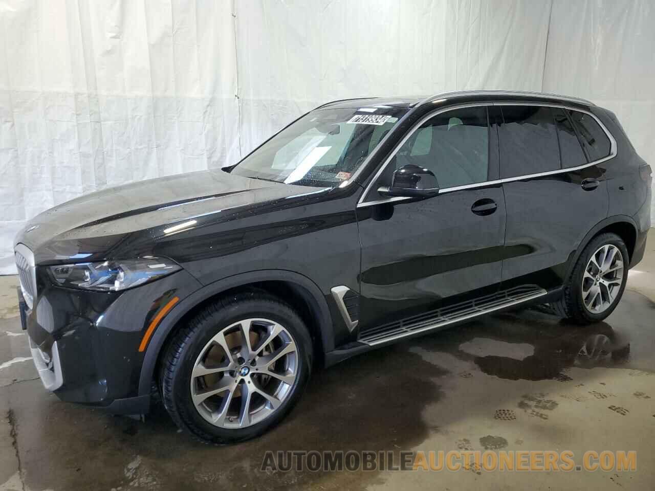 5UX23EU03R9T95998 BMW X5 2024