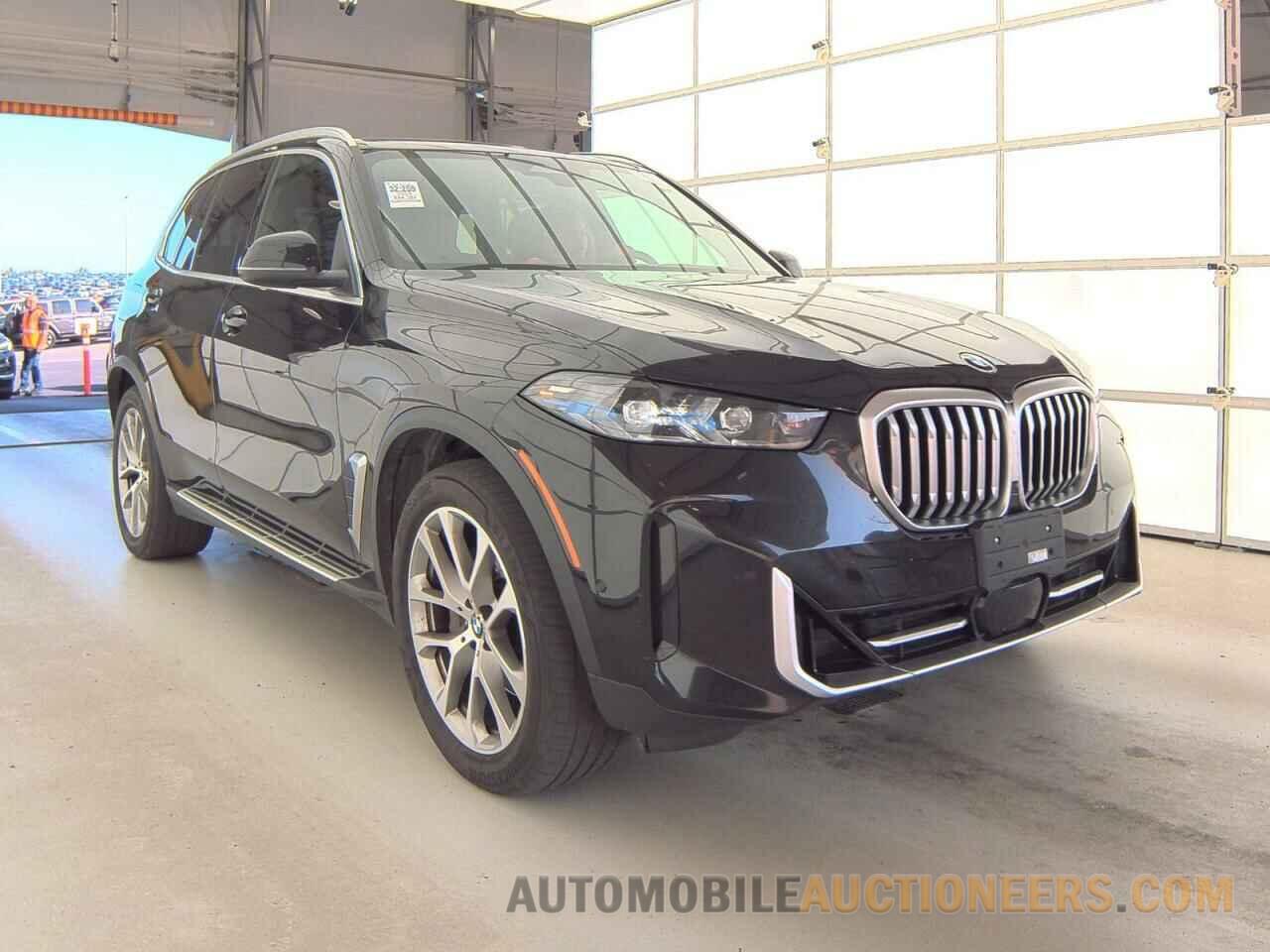 5UX23EU03R9U34329 BMW X5 2024