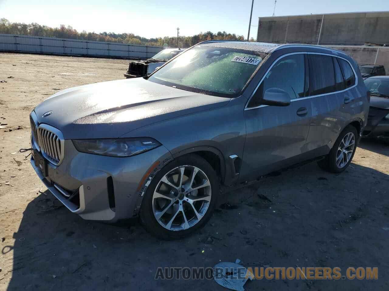 5UX23EU04R9S21017 BMW X5 2024