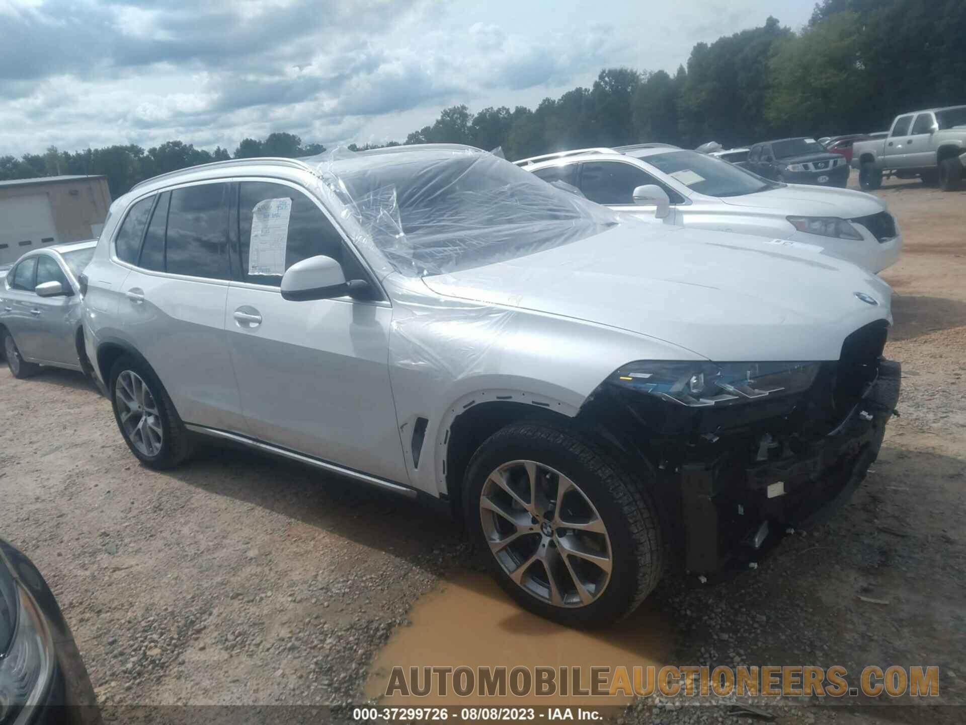 5UX23EU04R9S26864 BMW X5 2024