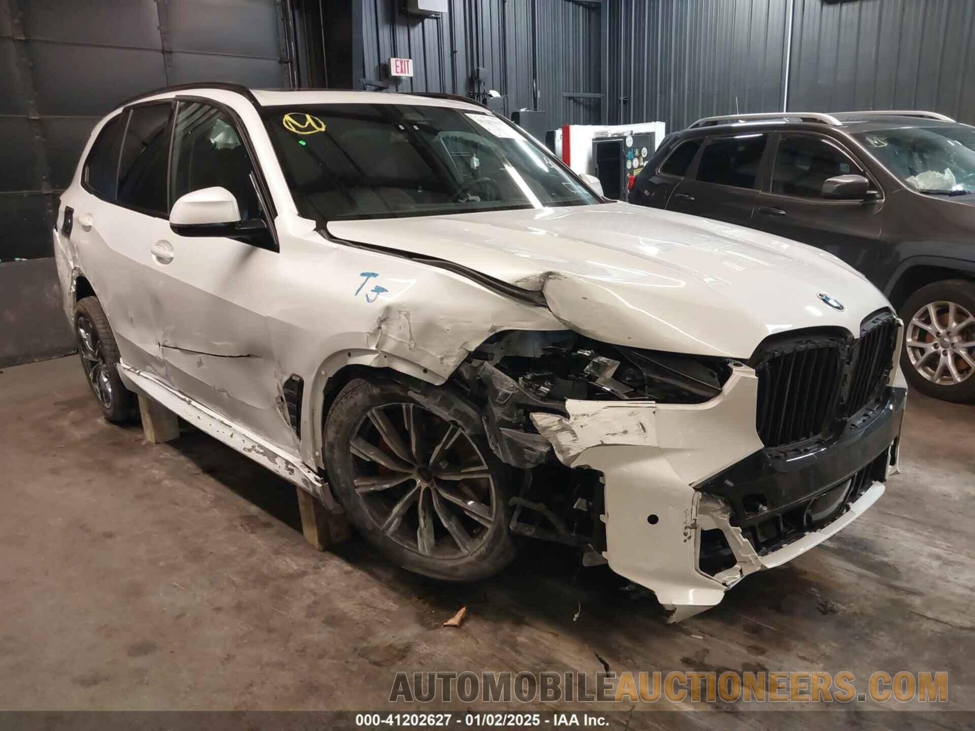 5UX23EU04R9T03913 BMW X5 2024