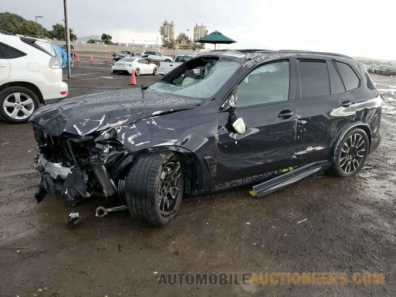 5UX23EU05R9T45068 BMW X5 2024