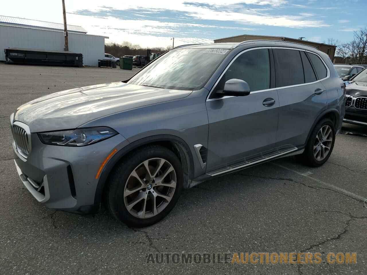 5UX23EU05R9T45166 BMW X5 2024