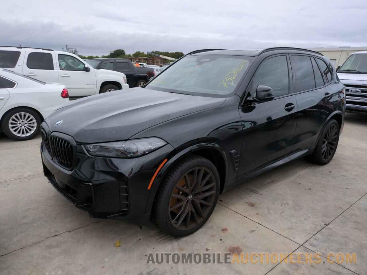 5UX23EU05R9U92779 BMW X5 2024