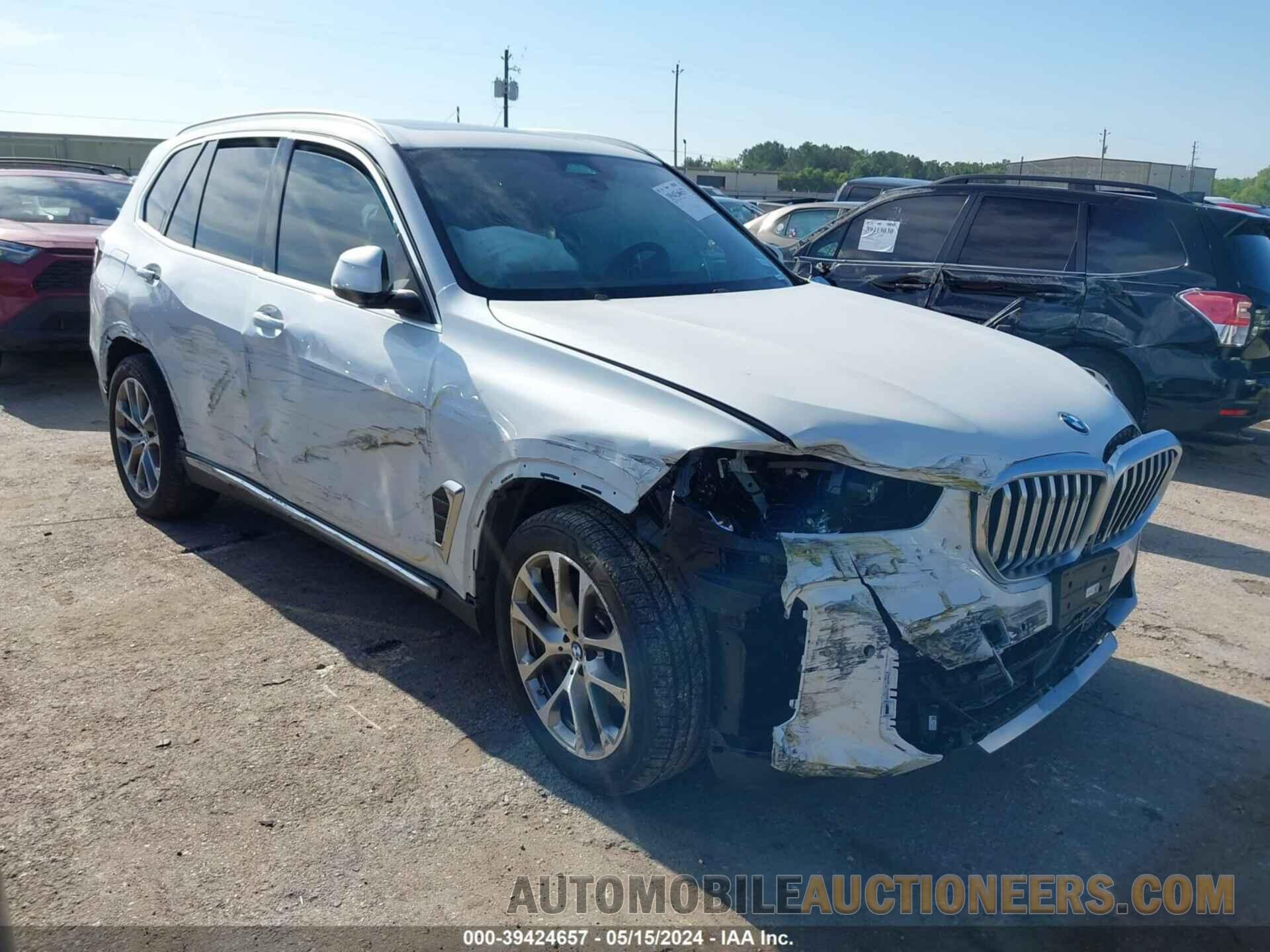 5UX23EU05R9V26381 BMW X5 2024