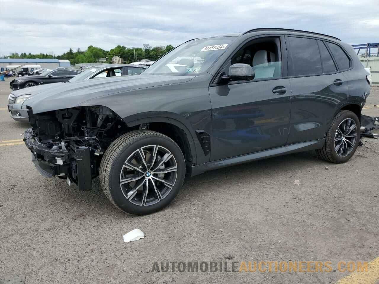 5UX23EU07R9U09739 BMW X5 2024