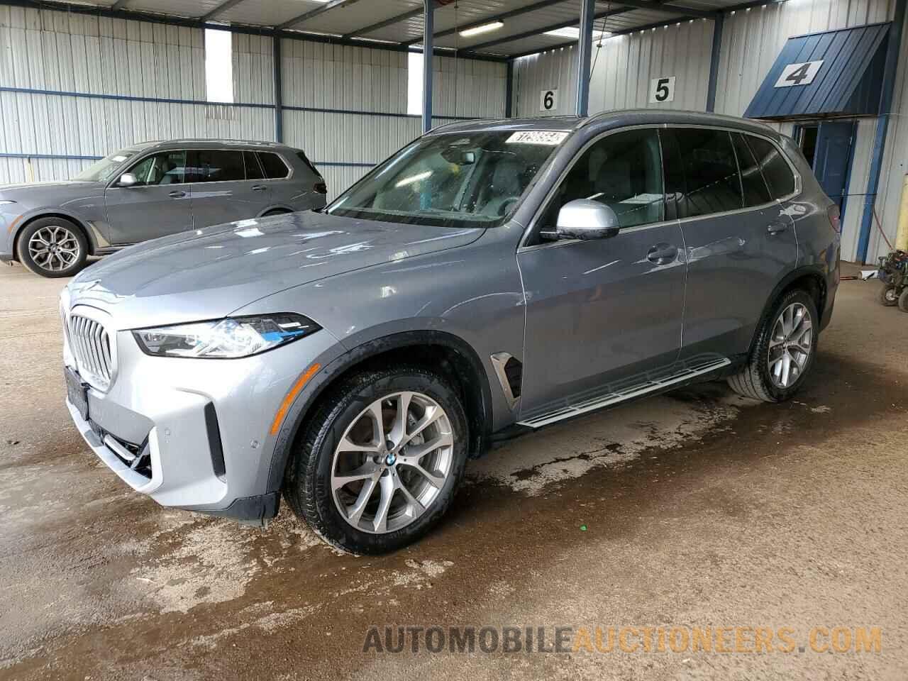 5UX23EU08R9S89045 BMW X5 2024